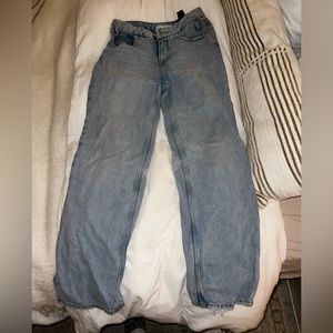 Good American baggy fit jeans